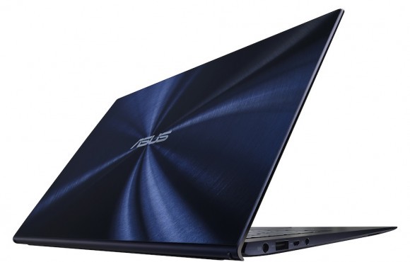 Asus představil modrý Zenbook Infinity s dotykovým displejem a WQXGA rozlišením [Computex]