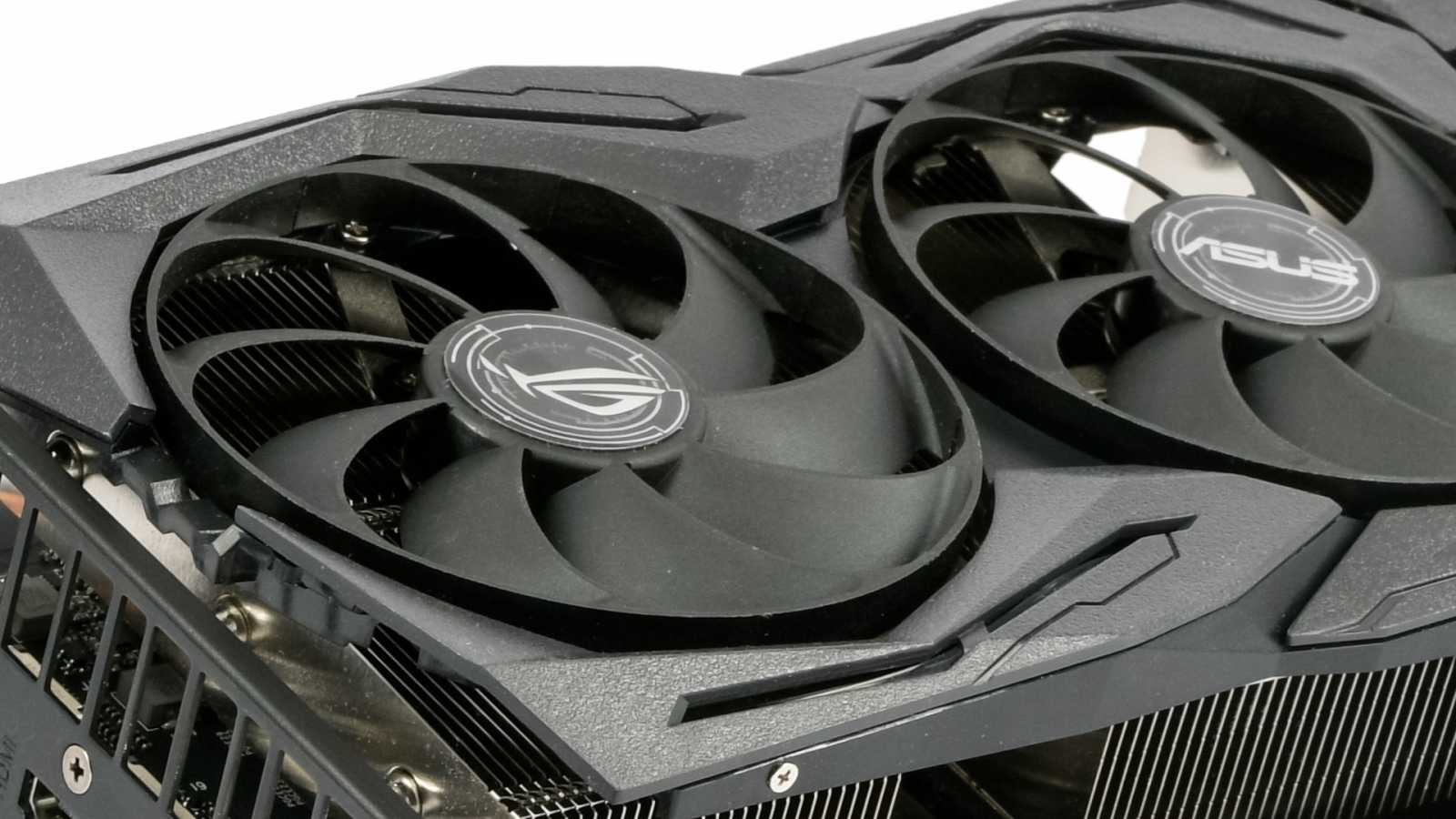 Asus ROG Strix GF GTX 1660 Ti O6G: ve všech ohledech šílená