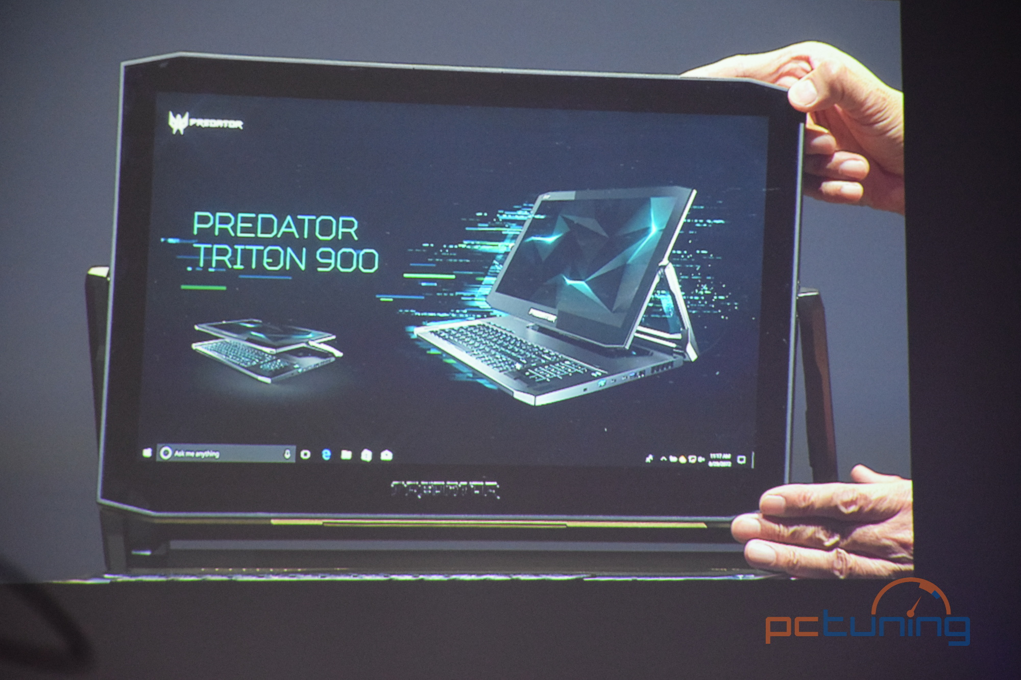 Acer Predator Triton 900: Herní notebook s otočným displejem [IFA]