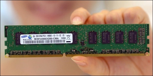 Samsung má první paměti typu DDR4