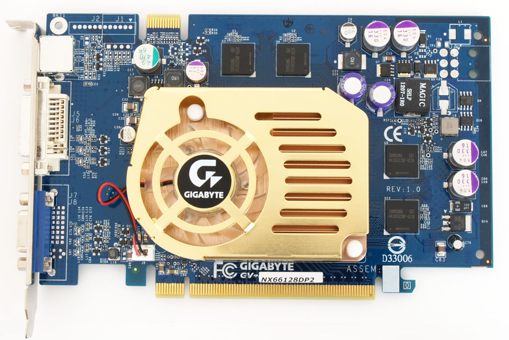 Gigabyte GeForce6600 s pamětmi GDDR3 - maskovaná 6600GT