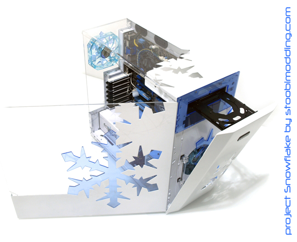 Fractal Design Define R4 k nepoznání: Stoobiho Snowflake