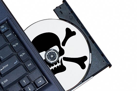V ČR začal lov na softwarové piráty, jejich udáváním si nyní můžete perfektně vydělat