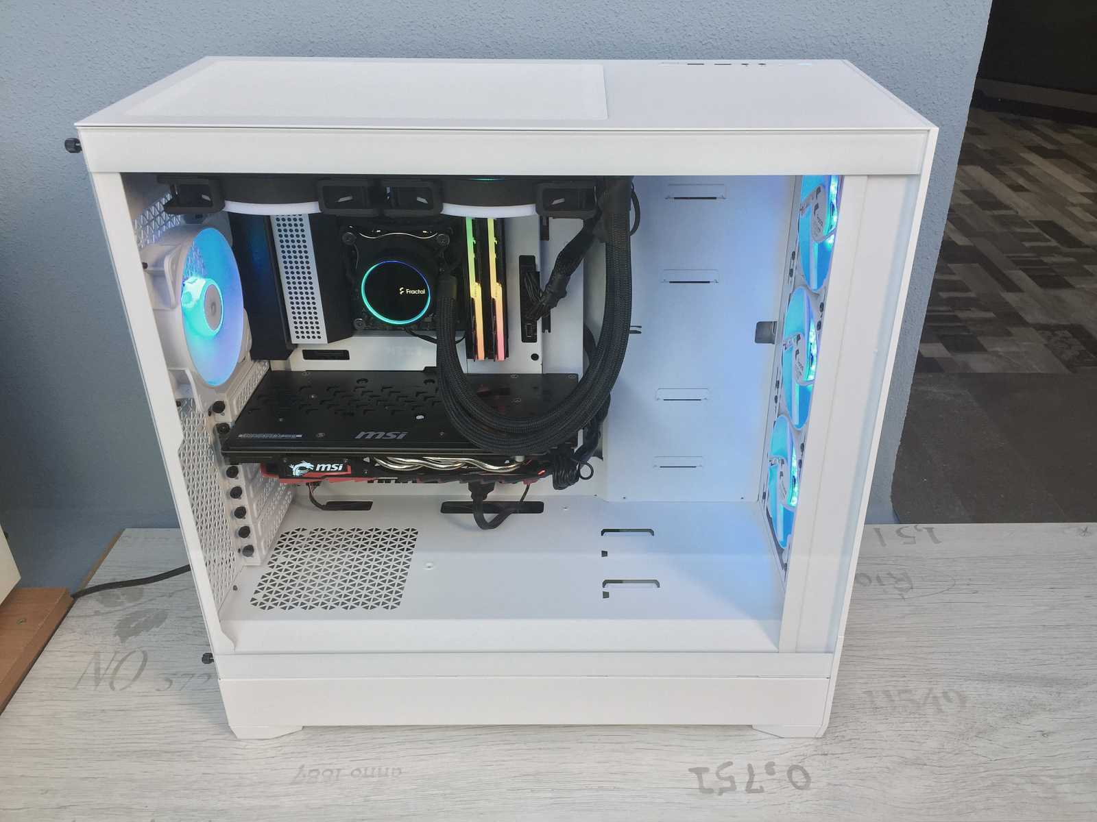 Test výhodných skříní Fractal Design Pop Mini Air a Pop XL Air – poznejte jejich tajemství