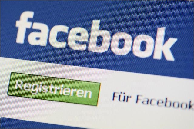 Facebook prvně pokořil Google, v roce 2010 byl nejnavštěvovanější stránkou v USA