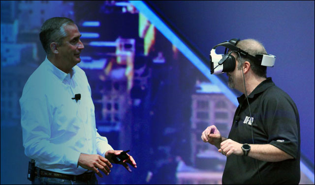 Intel odhalil svůj bezdrátový VR headset "Project Alloy"
