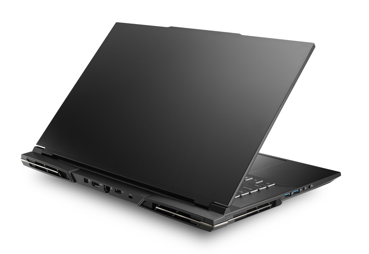 Notebook Eurocom Raptor X17: Core i9-13900HX a RTX 4090