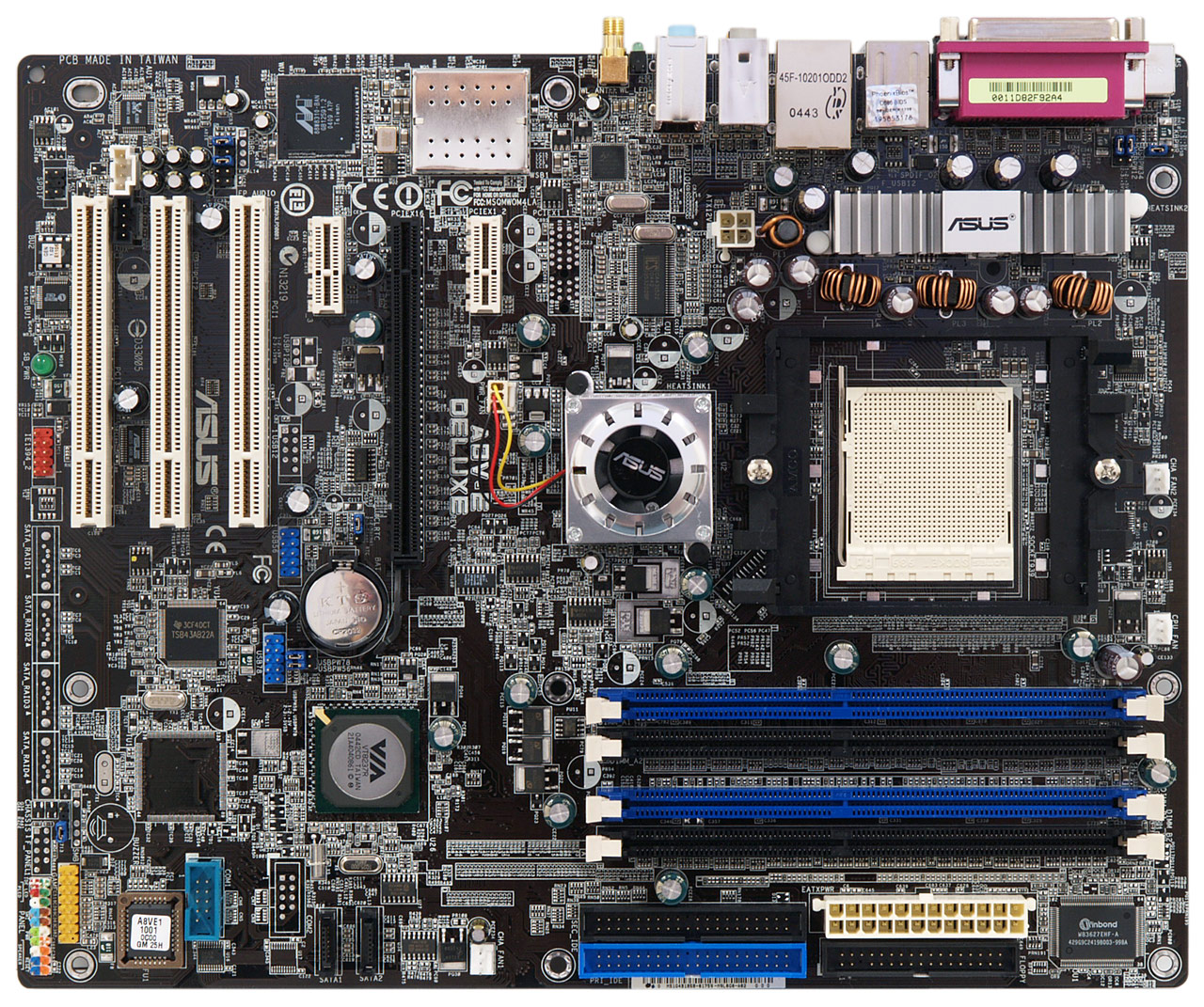 VIA K8T890 (Asus) + prodejní verze desky s ATi Xpress 200 (MSI) aneb PCIe pro AMD
