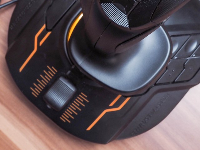 Joystick Thrustmaster T.16000M FCS HOTAS pro každého pilota