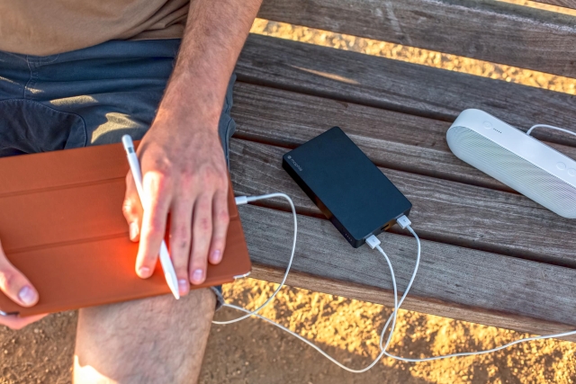 mophie představuje novou kolekci powerbank s Lightning konektorem