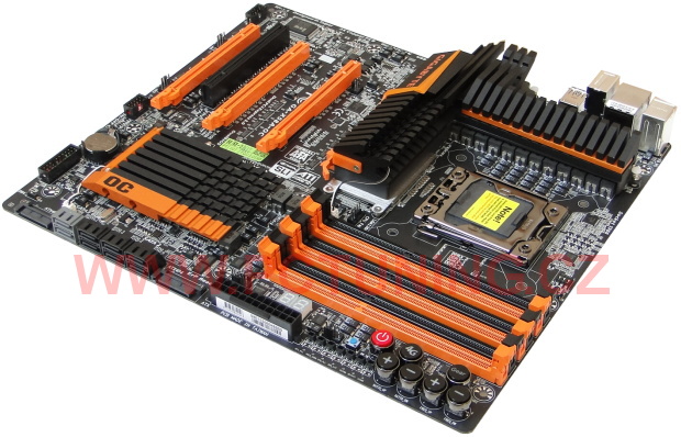 Gigabyte X58A-OC poprvé v ČR