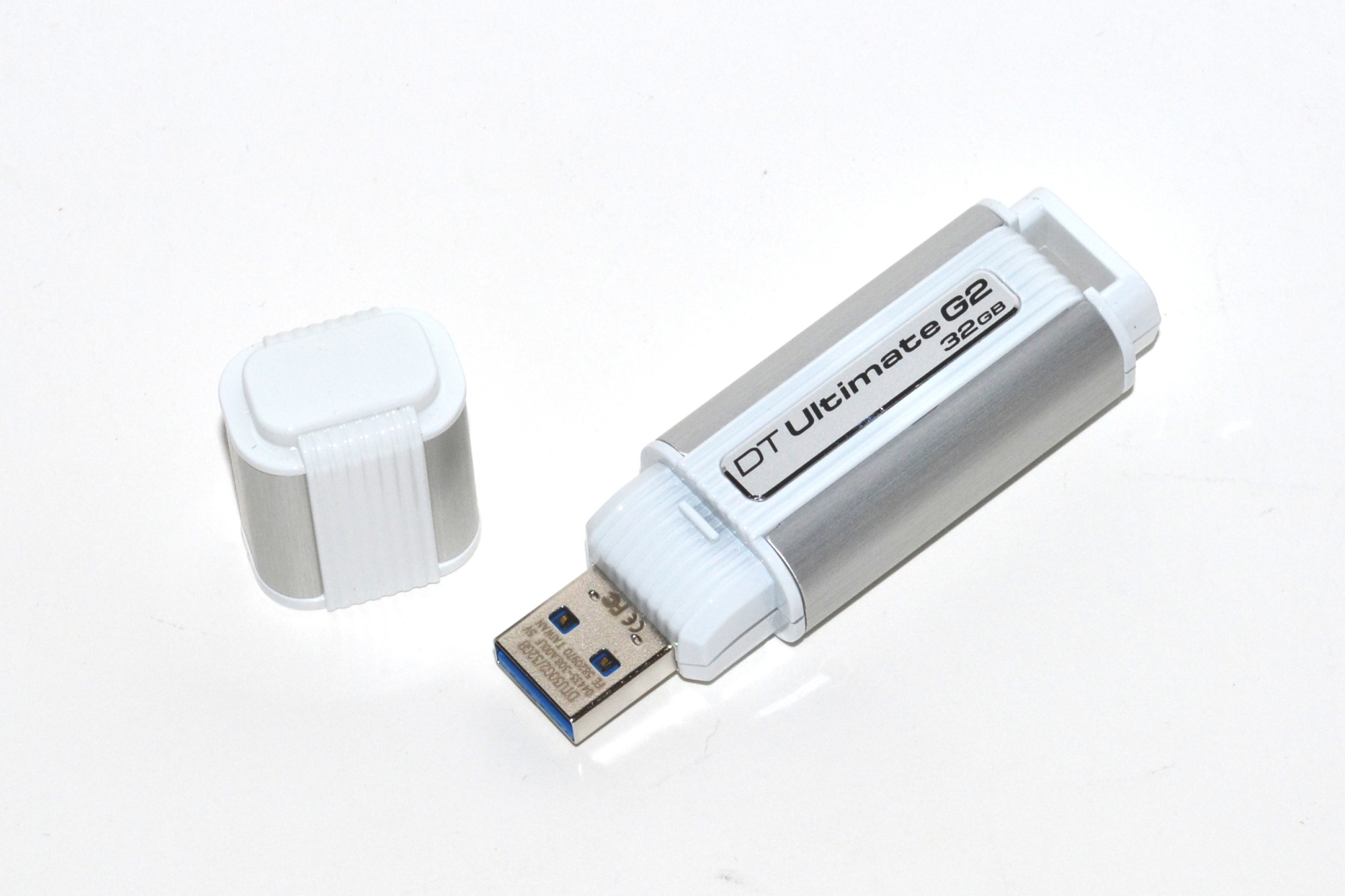 Velké srovnání 32GB flash disků – USB 3.0 dotahují cenou 2.0