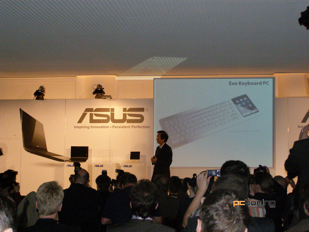 CeBIT: Nové produkty společnosti ASUS