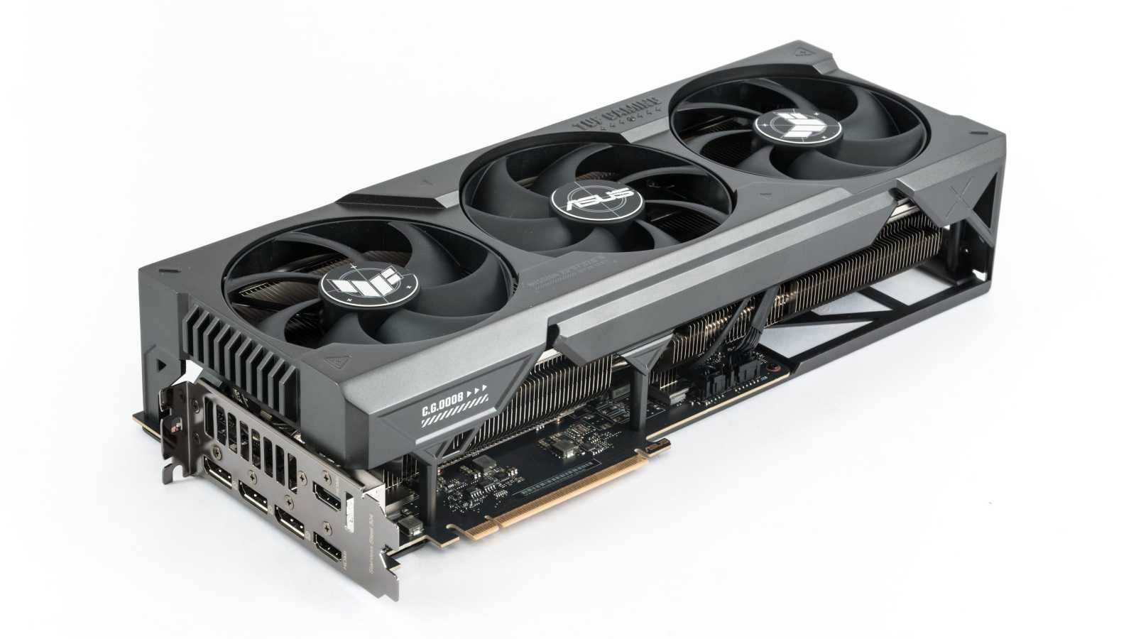 Test Asus TUF Gaming GeForce RTX 4080 Super 16GB OC Edition: opět na špici