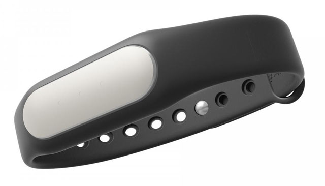 Xiaomi MiBand: osobní trenér ve formě náramku za 1 000 Kč