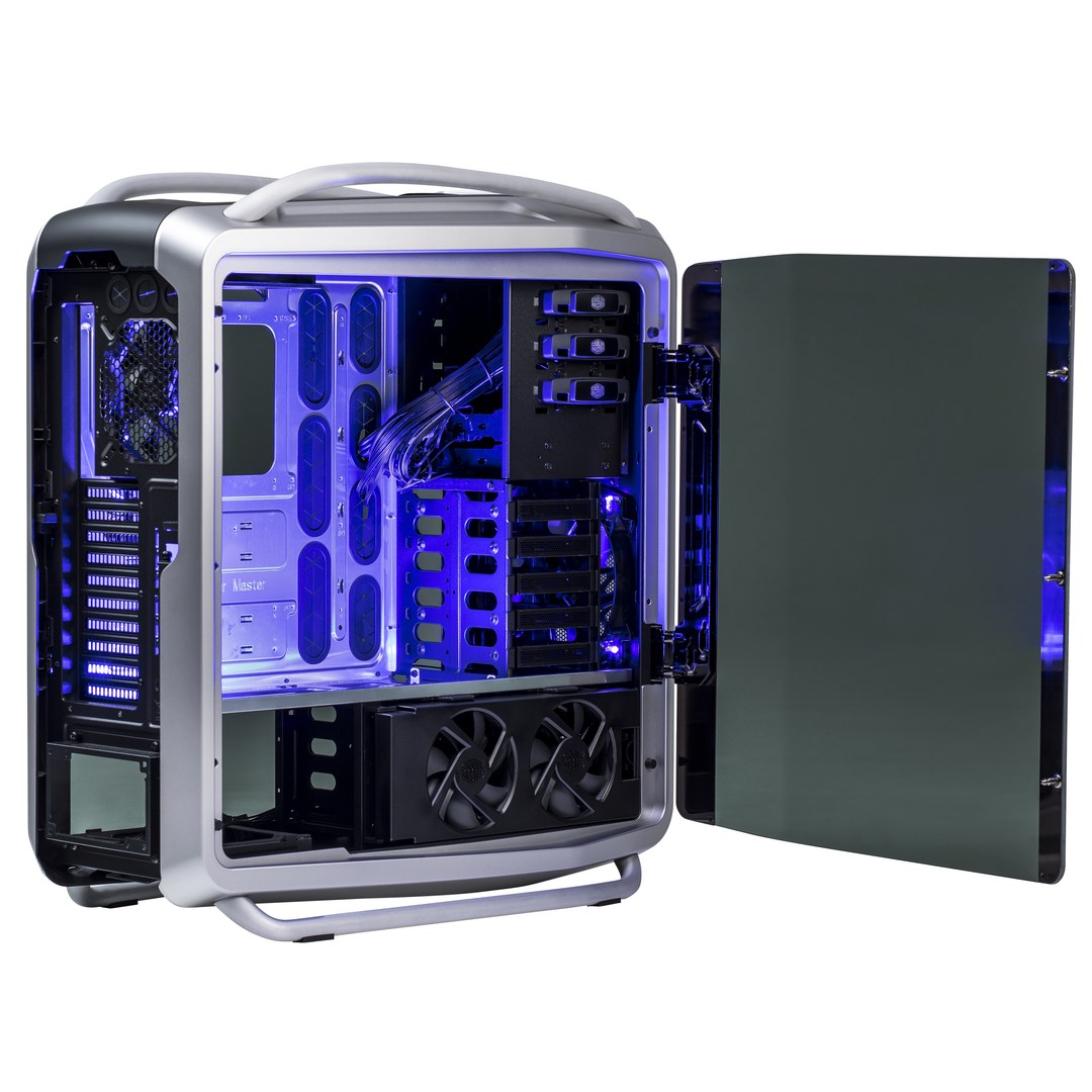 Vyhlášení s Cooler Master o Cosmos II a další ceny za 18 tisíc