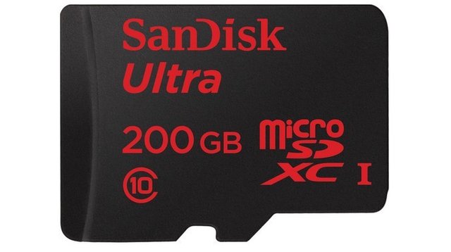 Do prodeje jde 200GB MicroSDXC karta od SanDisku