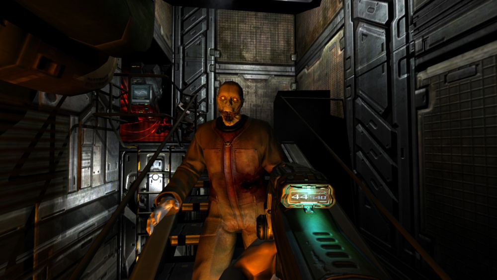 Doom 3 byl hrou, která využila naplno možností dobových 3D akcelerátorů. Osvětlení scény i modelů se počítalo na úrovni pixelů (per-pixel lighting) za pomoci Pixel Shaderů.