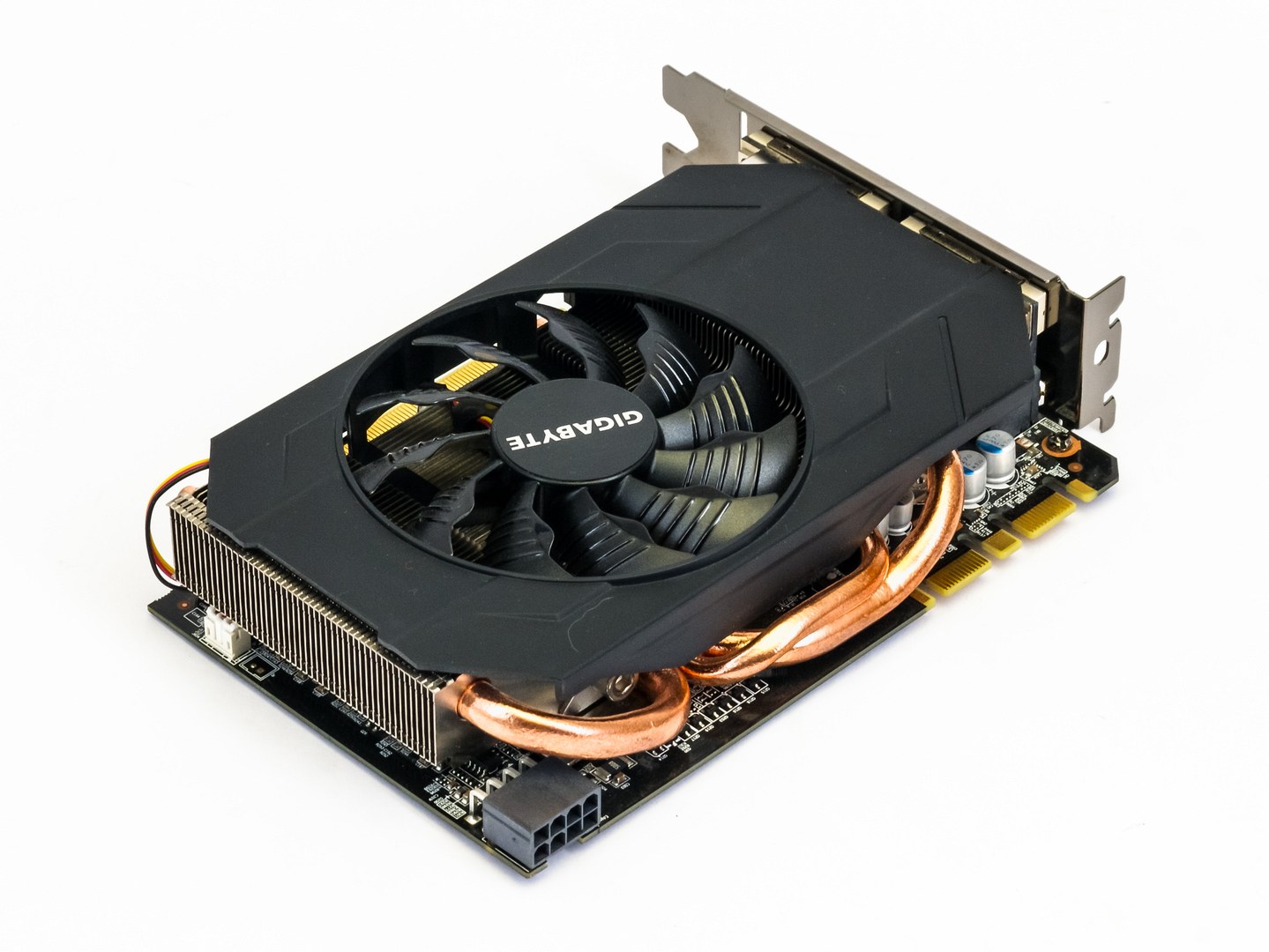 3× pro ITX: Sapphire R9 380, Gigabyte GTX 960 a 970 v testu