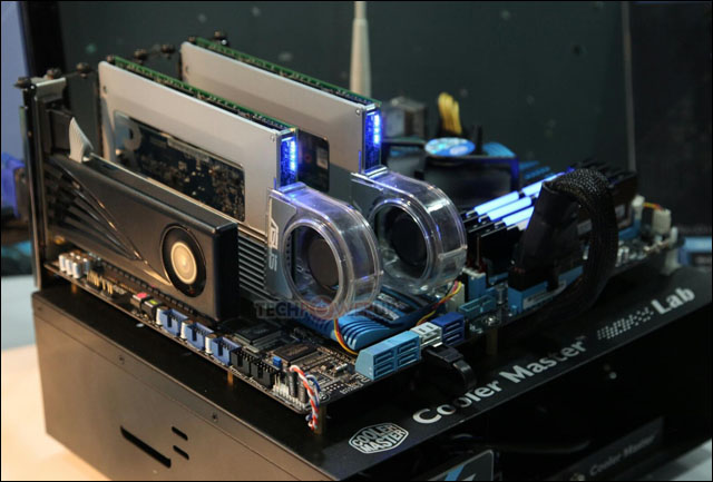 [Computex 2014] OCZ demonstrovalo zapojení dvou RevoDrive 350 SSD do soft RAID, výsledkem byla rychlost přenosu dat 3,7 GB/s