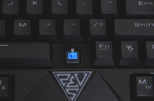 Gamdias Hermes: herní klávesnice s Cherry MX Blue?