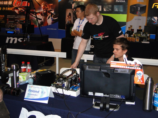 MSI MOA 2009 - Světové finále taktování v Pekingu