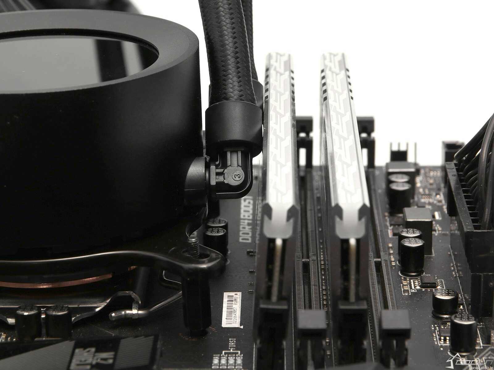 NZXT Kraken Z53 – Nejvýkonnější kompaktní AiO vodník pro procesor