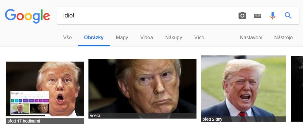 Google na hledání slova „idiot“ vrací obrázky prezidenta Donalda Trumpa