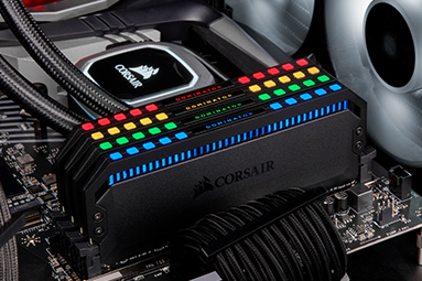 Corsair Dominator Platinum RGB DDR4-3600 (32 GB) v testu