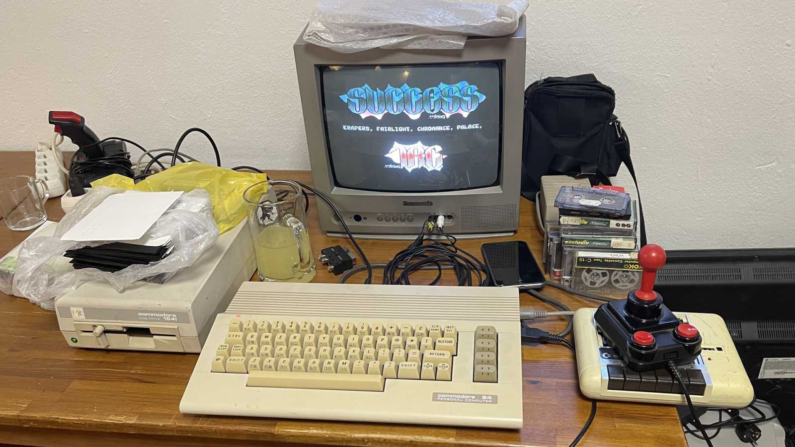 Jak si dnes zahrát na Commodore 64 (i bez něj)