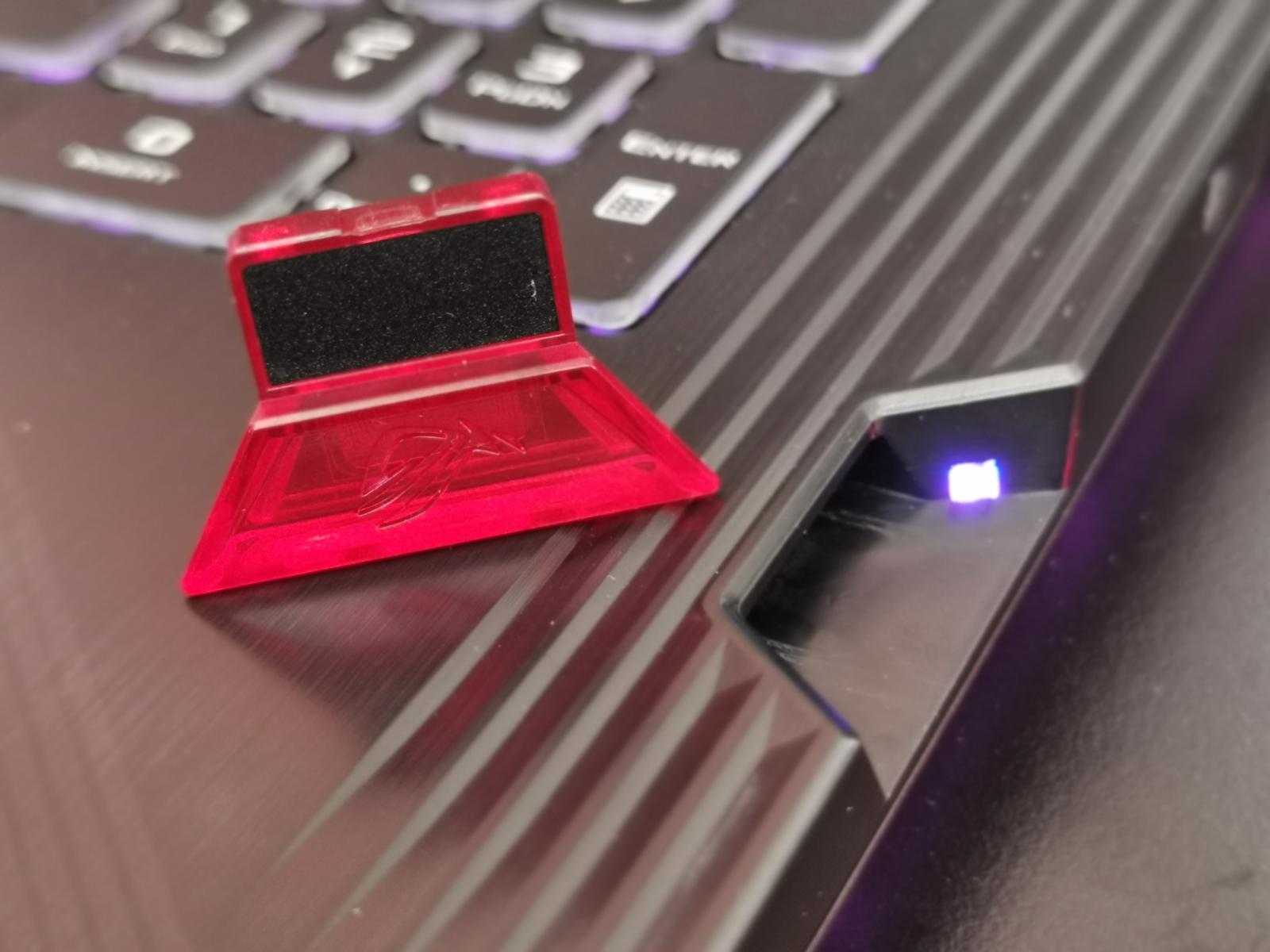 ASUS představil nové notebooky ROG. Udělají všem hráčům radost!