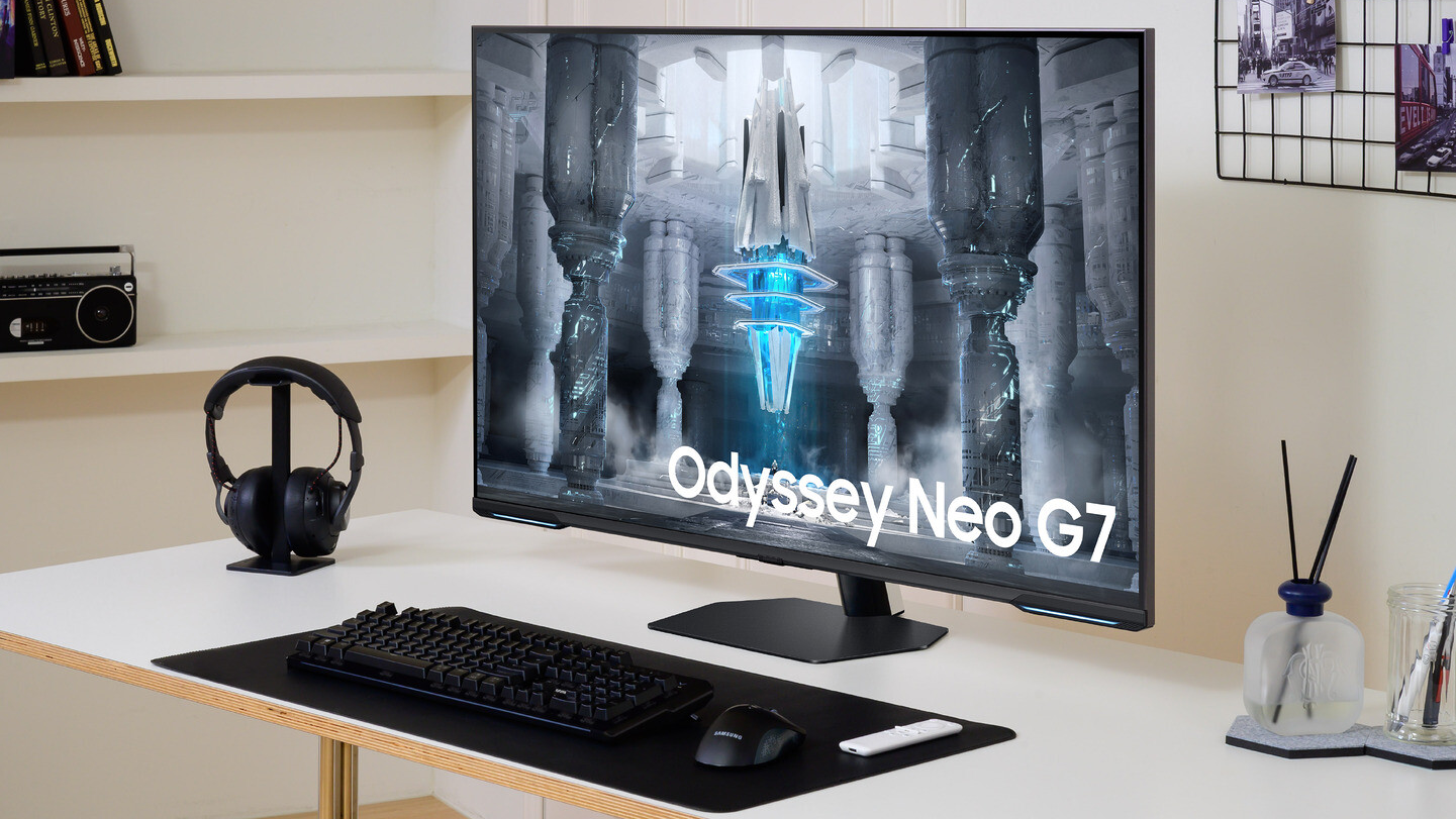 Odyssey Neo G7 je první plochý mini-LED monitor od Samsungu