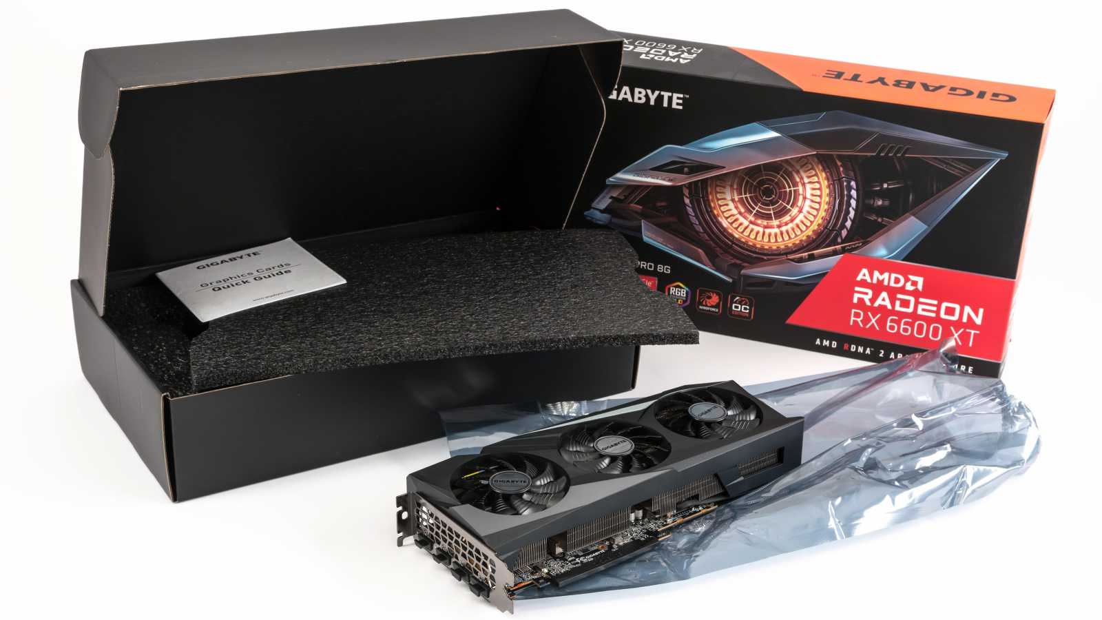 Preview a rozbalování RX 6600 XT Gaming OC PRO 8 GB