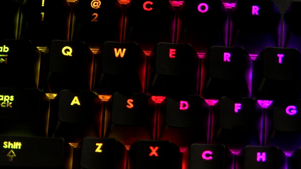 CES 2014: Corsair představil prototyp klávesnice Vengeance K70 se spínači Cherry MX RGB
