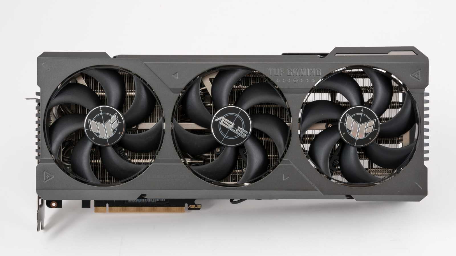 ASUS TUF RTX 4080 Gaming OC Ed. O16G v testu: Špičková karta za děsnou cenu