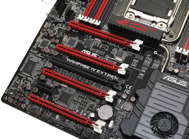 Asus Rampage IV Extreme - sen taktovačů se splnil