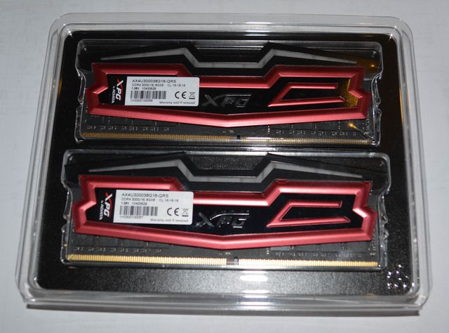 Test pamětí DDR4 Adata Spectrix: 32 GB s RGB LED pro Aura