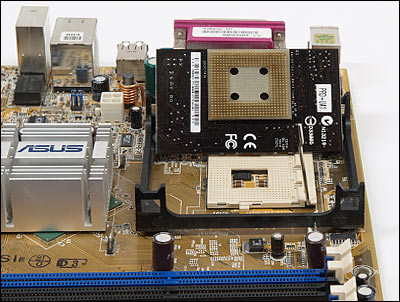 Dynamit: ASUS CT-479 aneb zkuste Pentium M v desktopu