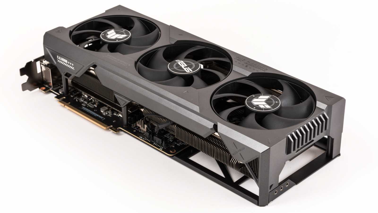 Test Asus TUF Gaming GeForce RTX 4090 OC Ed.: těžký kalibr