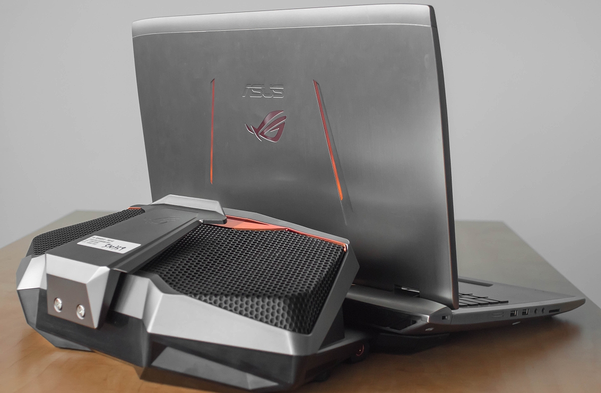 Preview ASUS GX700: Vyzkoušeli jsme notebook s vodníkem