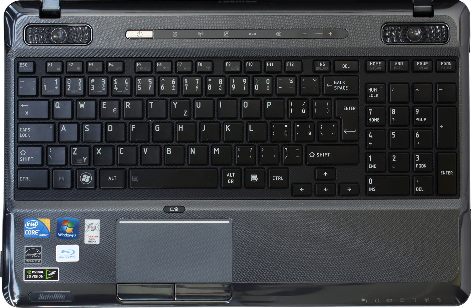 Toshiba Satellite A665 —  dostupný 3D notebook