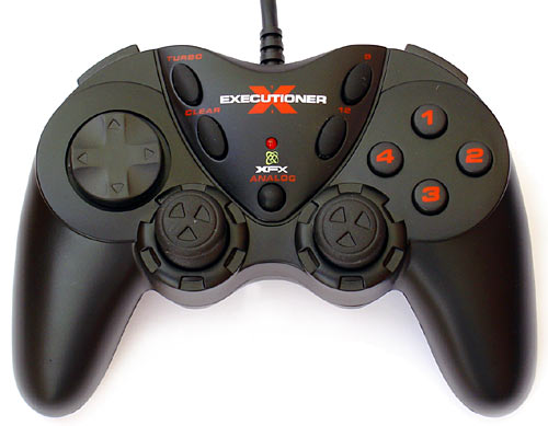 Minirecenze: Gamepad XFX Executioner