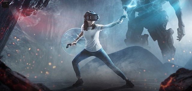 HTC Vive Cosmos Elite: Návrat ke kořenům VR