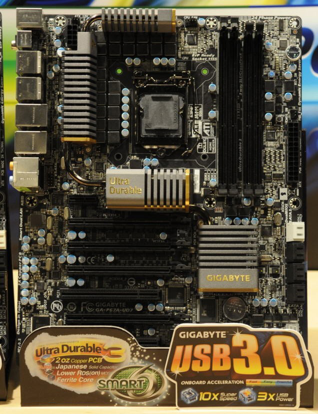 Gigabyte P67A: Luxusní základ pro „Sandy Bridge“