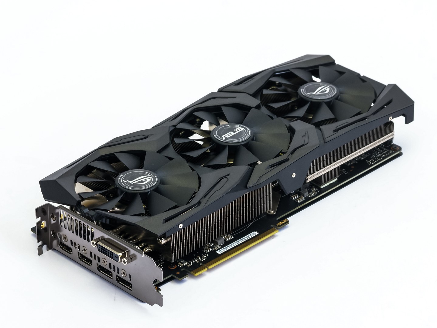 Nová Asus ROG Strix GeForce GTX 1070 Ti Gaming v testu 