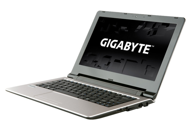 Gigabyte Q21: lehký 11,6" notebook s procesorem Intel Celeron za rozumné peníze