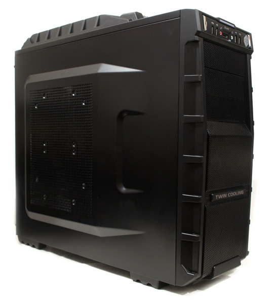 Eurocase ML 9805 TwinCooling – pekelný skelet