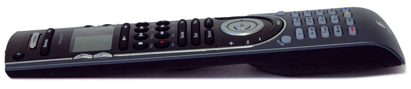 Harmony Remote 555 - "robotizované" dálkové ovládání