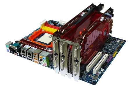 Gigabyte MA790FX-DS5 a MA790X-DS4: duel čipsetů AMD RD790FX a AMD RD790X