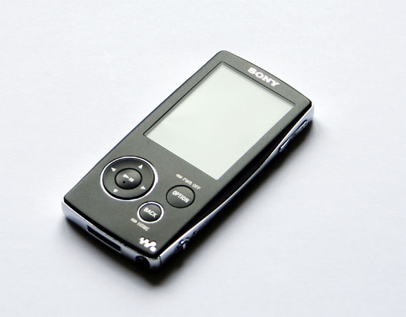 Bleskovka:Sony NW-A808 - iPod killer?